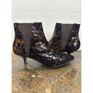 Donald J Pliner Faie Bronze Croc Print Leather Kitten Heel Chelsea Boots 7.5 M
